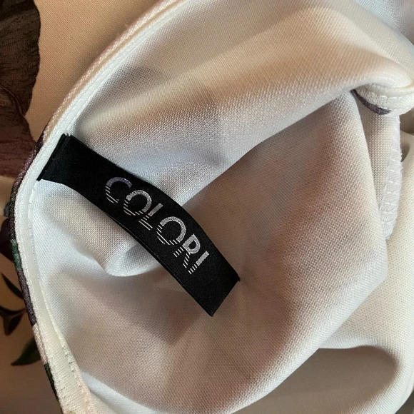 Floral dress - Picture 7 of 7